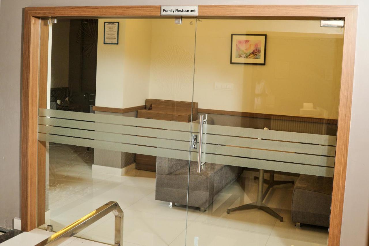 Gino Tourist Home Kochi Exterior photo